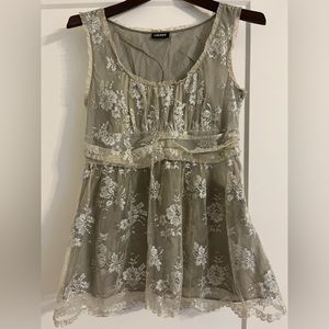 DKNY shirt, size small